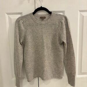 Lilla P Women's Light Gray Crew Neck Sweater